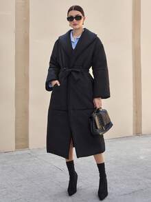 CLARA VERO Manteau long rembourré noir avec col châle, ceinture à la taille, poches, pour se réchauffer en hiver