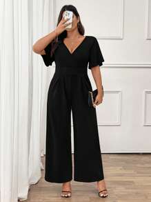 Cravure 加大码纯色V领短袖优雅连体裤，适合夏季