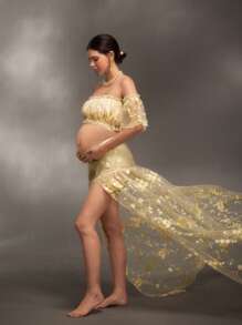 SHEIN Set de 2 piezas con top halter de gasa de volantes y falda con abertura, adecuado para sesión de fotos de bautizo de bebé, sesión de fotos de maternidad - Dorado - Ver 5