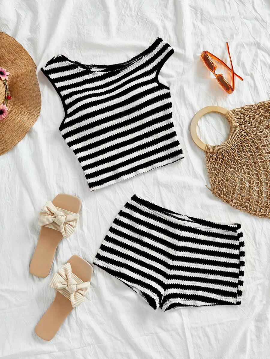 SHEIN PETITE 2pcs/Set Women Striped Print Asymmetric Collar Tank Top + Shorts Set - Black and White - View 1