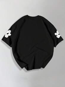 Manfinity EMRG تيشيرت كاجوال بأكمام قصيرة وطباعة زهور وحرف للرجال كبار الحجم في الصيف