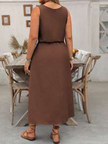 SHEIN LUNE Plus Size Sleeveless Round Neck Solid Color Casual Commuter Dress, Waist Cinched, Slit Hem, Suitable For Women - Brown - View 2
