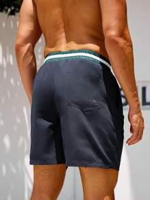 CoralVoy Pantaloncini da spiaggia casual da uomo con blocchi di colore in vita, stile hawaiano - Blu Navy - Visualizzare 2