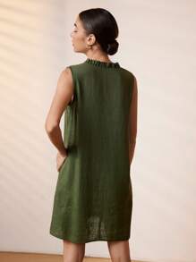 Uhlyne 休闲时尚亚麻V领女士短款无袖连衣裙 工作夏季连衣裙 女士夏季服装 女士短款连衣裙 夏季服装 女士服装 亚麻连衣裙 女士绿色夏季连衣裙 女士橄榄绿连衣裙 V领连衣裙 - 軍綠色 - 查看 4