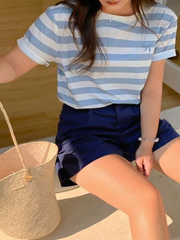 Dazy Plus Plus Size Bow Embroidery Loose Round Neck Short Sleeve Striped T-Shirt Cute Tops