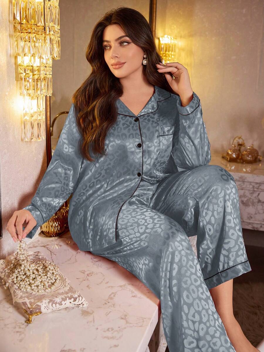 MuseNap CURVE Bộ đồ ngủ áo và quần giả lụa jacquard họa tiết da báo cỡ lớn, quần áo thu đông - Màu xanh lam - Xem 1