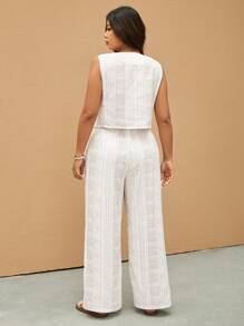 Elaquor 大码竖条纹V领无袖开衫和休闲裤两件套 - 杏色 - 查看 2