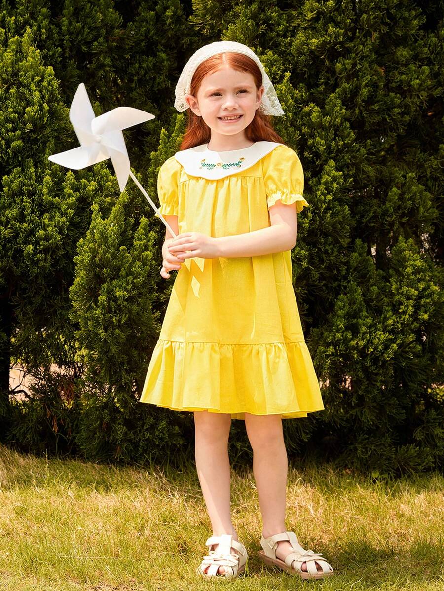 Blossori Young Girl's Countryside Vacation Embroidered Contrast Color Ruffle Neck Puff Sleeve Dress - Multicolor - View 1