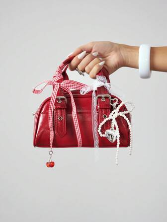 Kawaii Bolso de mano miniatura de estilo oscuro y lindo con decoración de cadena de lazo cruzado para mujeres