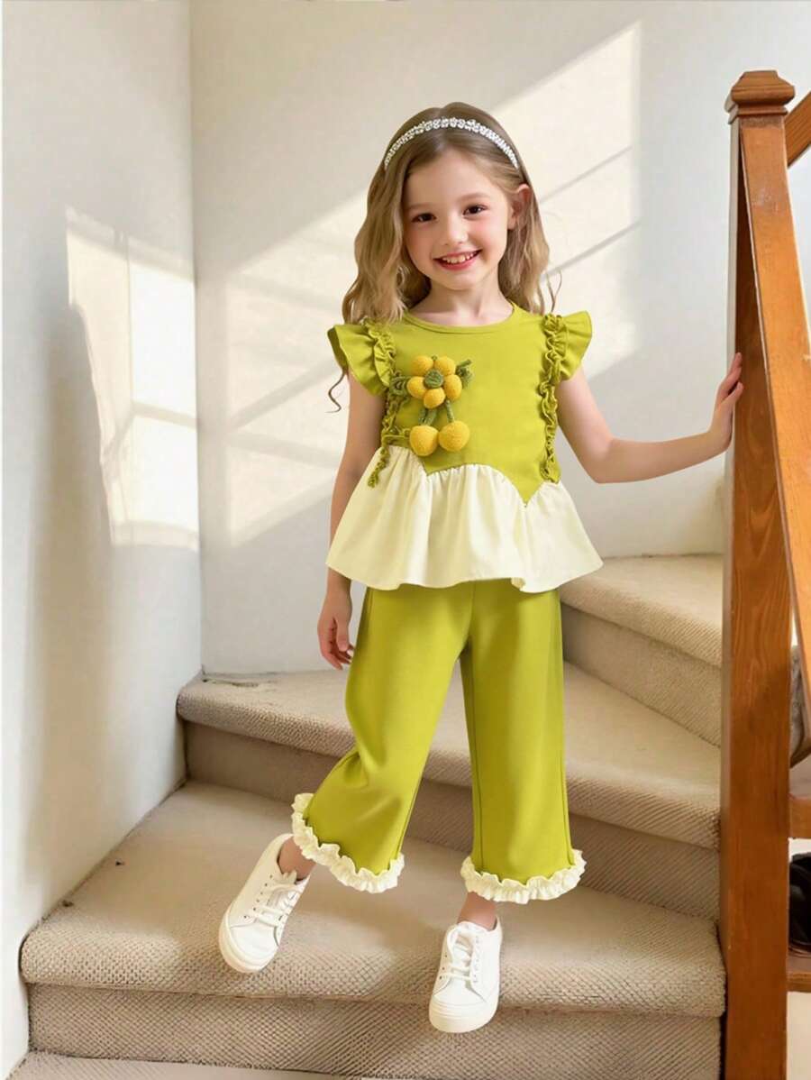 Conjunto de top con volante asimétrico y decoración de flor 3D en manga corta y pantalones para niñas pequeñas, ropa informal y linda para uso diario