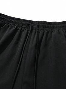 Manfinity Homme 2件套男士夏季几何印花短袖衬衫和短裤套装 - 黑色 - 查看 7