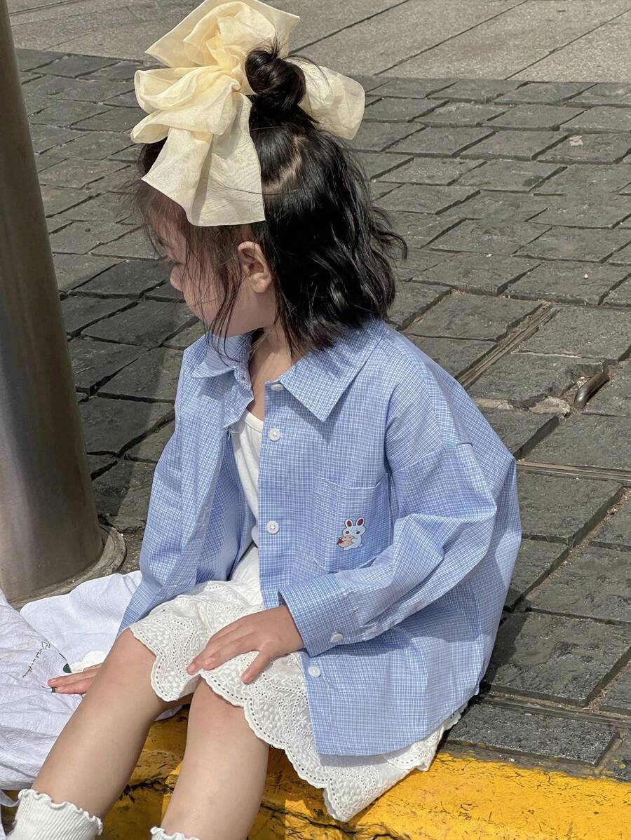 DAZY 年轻女孩格子印花兔子图案落肩单排扣夏季衬衫 - 淺藍色 - 查看 1