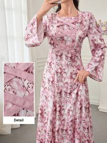 Al Najma 数码印花交叉带长袖阿拉伯风格女式连衣裙，端庄大方