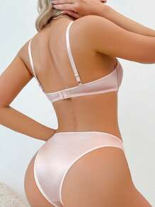 2件套女士纯色细肩带文胸套装（带钢圈）