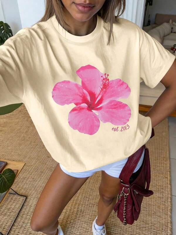 Flirla Large-Sized Loose Floral Printed Round-Neck T-Shirt