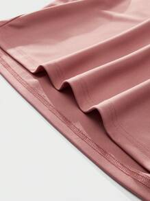 Manfinity Joysei 2 件套男士标准 3D 字母印花粉色 T 恤和短裤，舒适服装