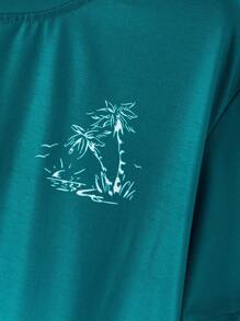 Manfinity RSRT Conjunto de camiseta de manga corta de cuello redondo y pantalón corto con cordón en la cintura con estampado de palmeras para hombre
