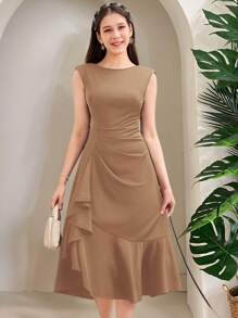 SHEIN 少女纯色无袖荷叶边蕾丝边修身连衣裙长款晚礼服，优雅大方，适合派对、约会、重要家庭聚会 - 卡其色 - 查看 8