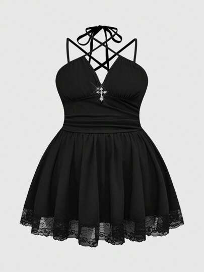 J-Fashion Plus Size Women's Punk Style Cross Neck Lace Patchwork Camisole And Tank Top