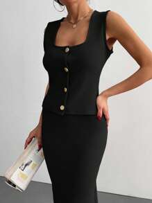 EURMUSE SET VESTĂ ȘI FUSTĂ CU GEL PĂTRAT ȘI NASTURI AURII