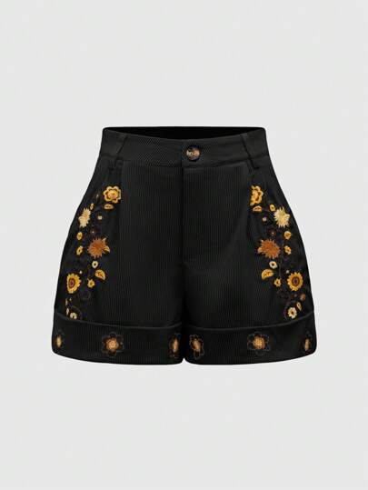 Hippie Plus Size Retro Floral Embroidered Pocket Shorts, Elegant Summer Wear