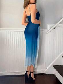 Vestido elegante de mujer con efecto degradado, plisado, ajuste ceñido y tirantes finos - Azul - Ver 2