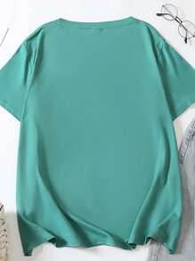 SHEIN LUNE 大码休闲简约字母印花圆领短袖T恤女款 - 軍綠色 - 查看 2