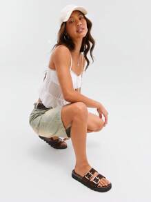 Solezae Women Chunky Buckle Decor Thick Bottom Basic Everyday Comfort Outdoor Suede Brown Flat Slipper Sandals Vacation Shoes Casual Shoes Beach Shoes Mother's Day Present - Brown - View 2