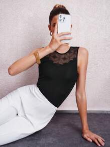 Lavishia Áo ba lỗ dệt kim ren tương phản dành cho nữ - màu đen - Xem 3