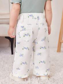 Baby Girl White And Blue Floral Ditsy Cotton Wide Leg Jeans,Cute Holiday Autumn Street Casual Ruffled Hem Denim Pants With Elastic Waistband,5-Pocket - White - View 2