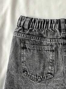 SHEIN Tween Girl Y2K Casual Spring Summer Boho Ripped Raw Hem Denim Jeans Shorts, Summer, Kid Spring And Summer Casual Vacation Country Boho Wear, Beach For Kid Girls, Western Street Wear For Girl, Spring Break, Rave Festival Denim Shorts