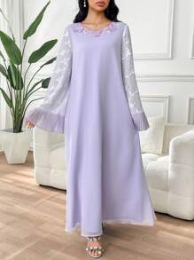 Yasmyna Damen V-Ausschnitt weites Ärmel Plissee Schulter elegantes langes türkisches Kleid Luxuskleid für Frauen, islamisches Kleid für Frauen, dezentes Kaftan