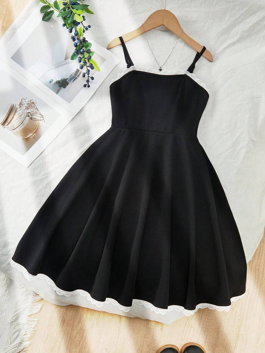 SHEIN Tween Girls' Spaghetti Strap Lace Trim Flowy Summer Dress - Black - View 1