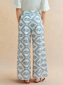 Écloséra Pantalones anchos y sueltos de algodón de estilo casual para mujer con estampado todo en uno de bordado de Madeira, ideal para el verano - Azul - Ver 2