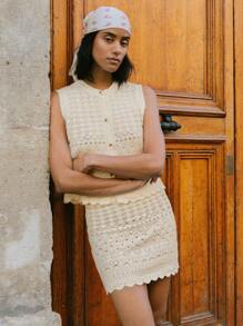 lacRébo 度假针织钩针无袖针织纽扣前襟上衣，带扇贝下摆，度假装