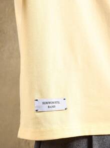 SUMWON Oversized Santa Cruz California Lobster Graphic Summer Beach Tee Retro Surf Style Street Fashion Short Sleeve Cropped T-Shirt