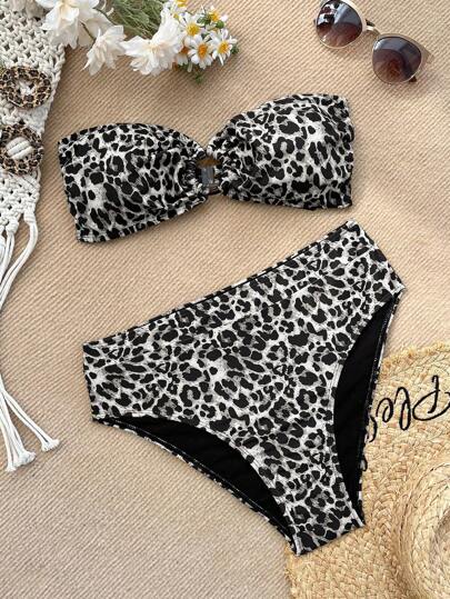 SHEIN VCAY Leopardmönstrad bandeau bikiniöverdel och -byxor för kvinnor, badkläder för sommar och strandsemester, sommarkläder, alla hjärtans dag, semesterkläder för kvinnor, strandkläder för kvinnor, festival, romantisk, bohemisk, boho, söt, kokett, ravekläder för festival, tropisk semester, kläder för kvinnor, karneval, baddräkter för kvinnor, baddräkter för kvinnor, tubtopp