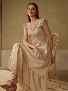 MOTF PREMIUM VÁY MAXI CỔ CHỮ V VIỀN REN SỌC, MÀU KHAKI - Màu Khaki - Xem 3