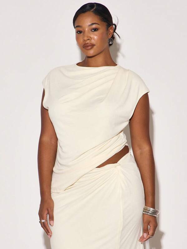 SHEIN X Phaith Montoya MUSERA Plus Size Ruched Cap Sleeve Soft Stretch Asymmetrical Hem Top Casual, Spring, Cute, Cool Girl, Casual, Summer