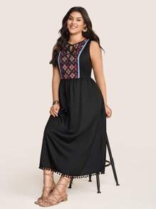 SHEIN LUNE Women's Black Boho Sleeveless Tassel Dress,Solid Color Fashion Vacation Outfits For Summer Clothes,European Style Casual Summer Outfits For Women - Black - View 4