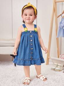 Baby Mädchen süßer, lässiger Urlaubs-Denim-Jumpsuit-Kleid mit Sonnenblumen-Häkeldesign, Volantbesatz locker geschnittenes A-Linien-Kleid, mittleres Frontpatch-Dekor, Sommer-Essentialteil vielseitige Mode