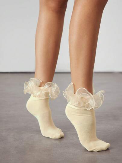 Kawaii 1 Pair Women Floral Lace Hem Reversible Yellow Mid-Calf Socks