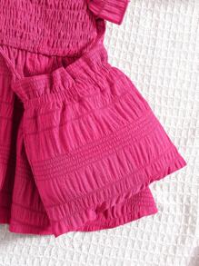 SHEIN Set de 2 piezas para niñas que incluye: Suéter de punto recogido + Pantalones cortos sueltos de tejido sólido + Bolso de asa diagonal