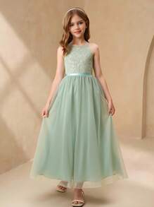 女孩优雅简约圆领无袖束腰超长蕾丝拼接多层薄纱纯绿色连衣裙，夏季婚礼伴娘礼服