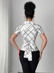 Chiquease Geometric Pattern Print Design Pleated Waist Sleeveless Blouse - White - View 2