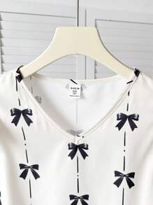 SHEIN 青少年女孩休闲V领蝴蝶印花盖袖衬衫 - 米色 - 查看 4