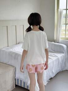 SHEIN Bộ đồ ngủ 2 món in họa tiết món tráng miệng dễ thương cho bé gái tuổi mới lớn, cổ tròn, tay ngắn, viền bèo nhún, thoải mái, đồ ngủ mùa hè - Màu Hồng baby - Xem 2