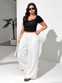 SHEIN EZwear Plus Size Women's Casual Textured Fabric Solid Color Loose Vacation Style Pants With Pockets, Summer - White - View 5