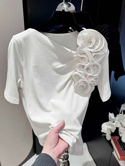 Franclia Damska koszulka z krótkim rękawem i nadrukiem 3D Flower Decor, lato