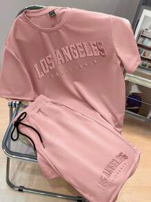 Manfinity Joysei 2 件套男士标准 3D 字母印花粉色 T 恤和短裤，舒适服装